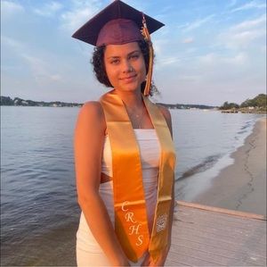 Meet your Posher, Adriana